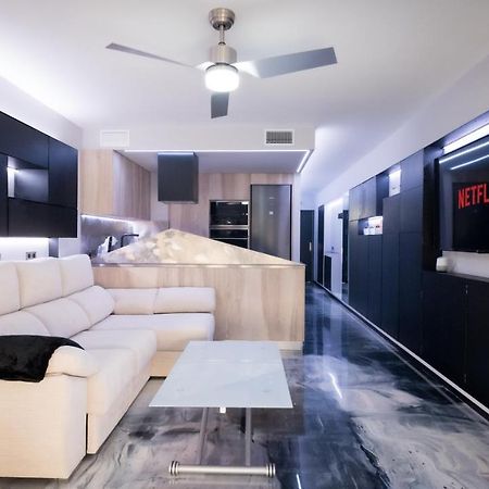 La Farola - Luxury Domotic Flat In Puerto Deportivo Apartment Marbella Luaran gambar