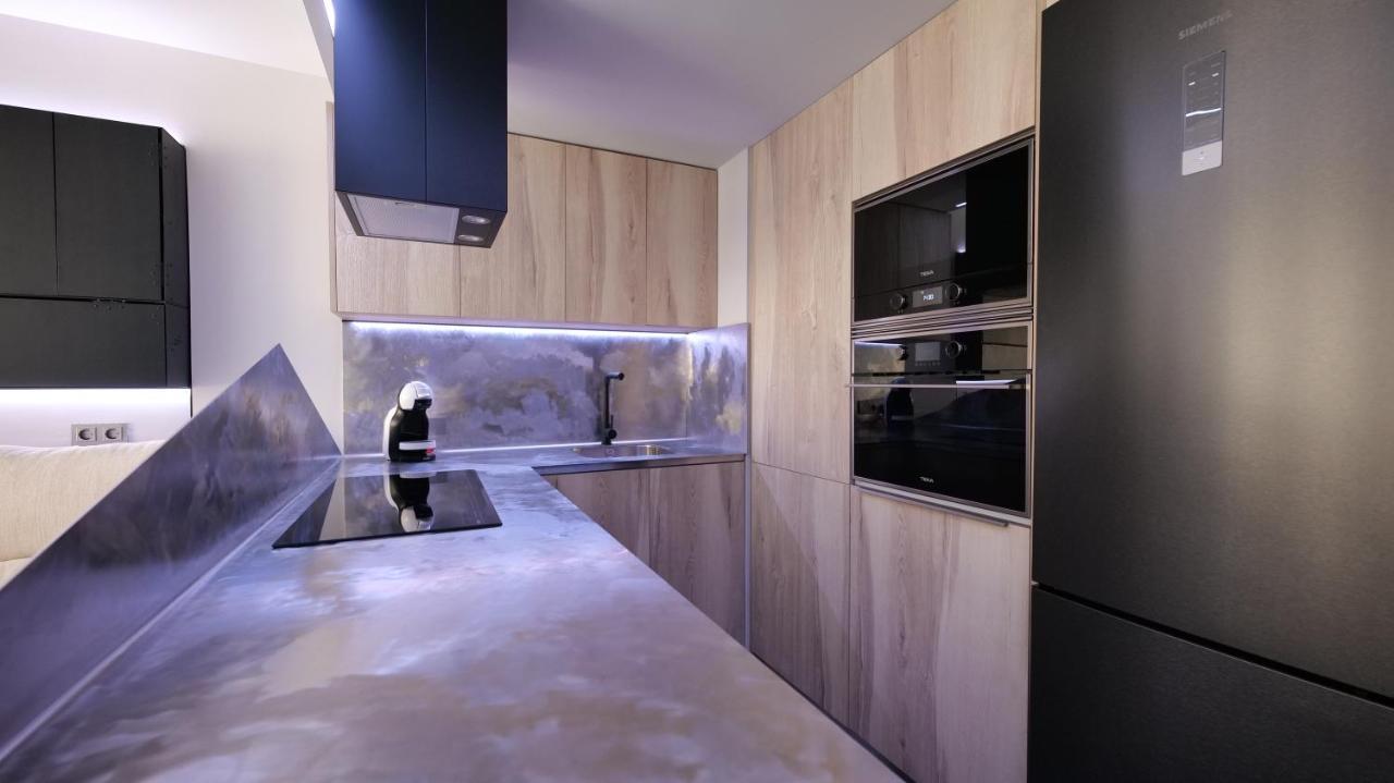 La Farola - Luxury Domotic Flat In Puerto Deportivo Apartment Marbella Luaran gambar