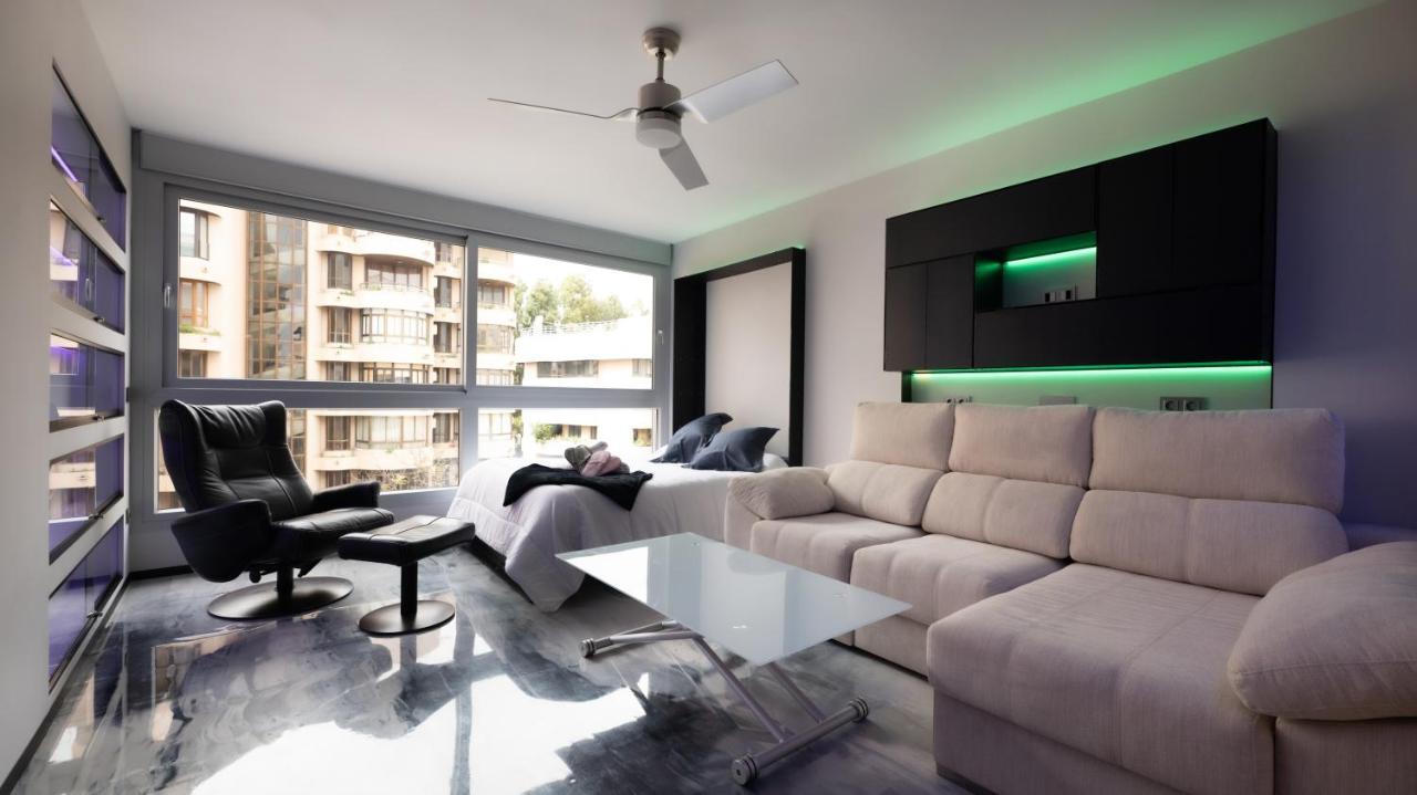 La Farola - Luxury Domotic Flat In Puerto Deportivo Apartment Marbella Luaran gambar