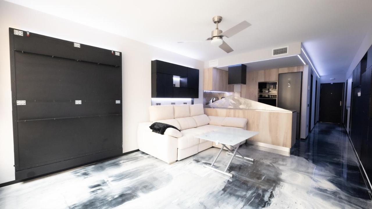 La Farola - Luxury Domotic Flat In Puerto Deportivo Apartment Marbella Luaran gambar