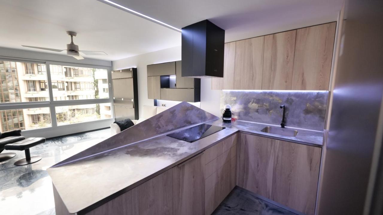 La Farola - Luxury Domotic Flat In Puerto Deportivo Apartment Marbella Luaran gambar