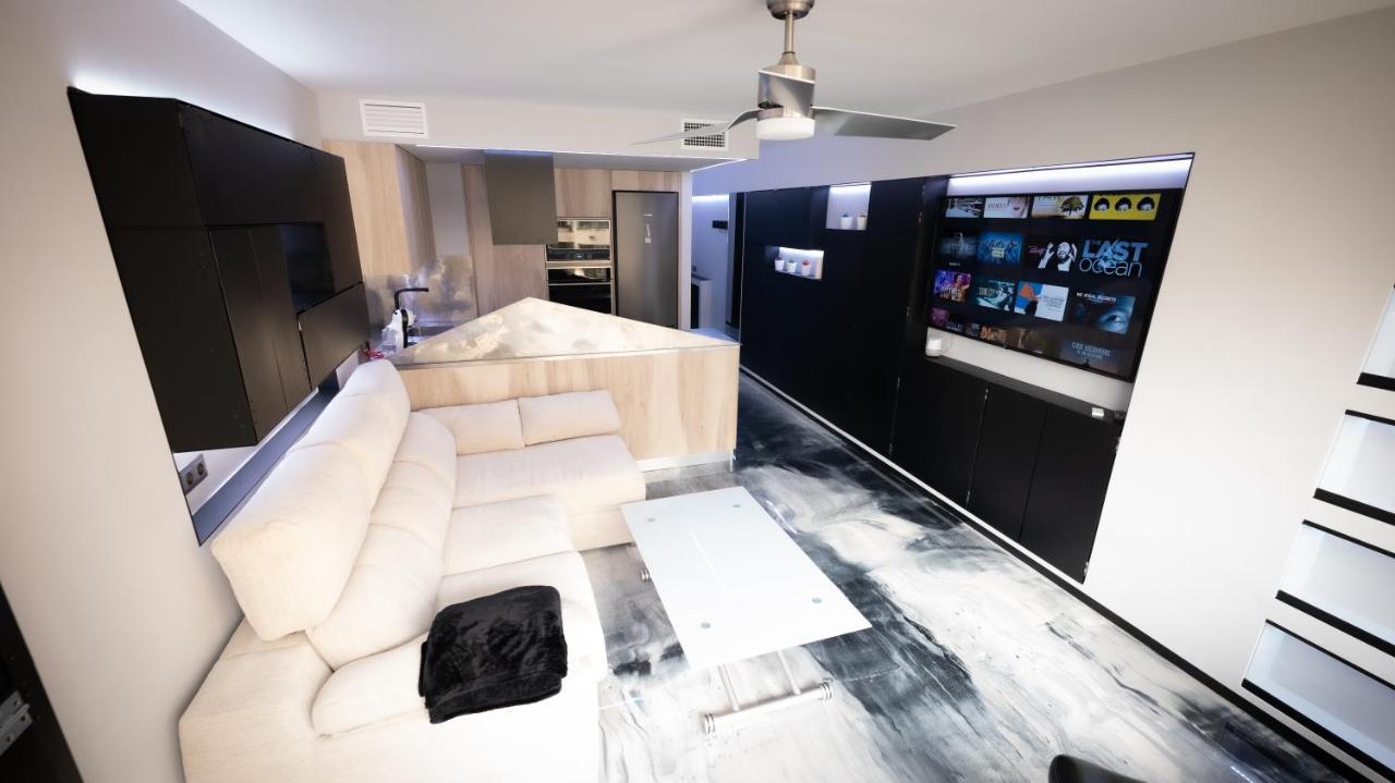 La Farola - Luxury Domotic Flat In Puerto Deportivo Apartment Marbella Luaran gambar