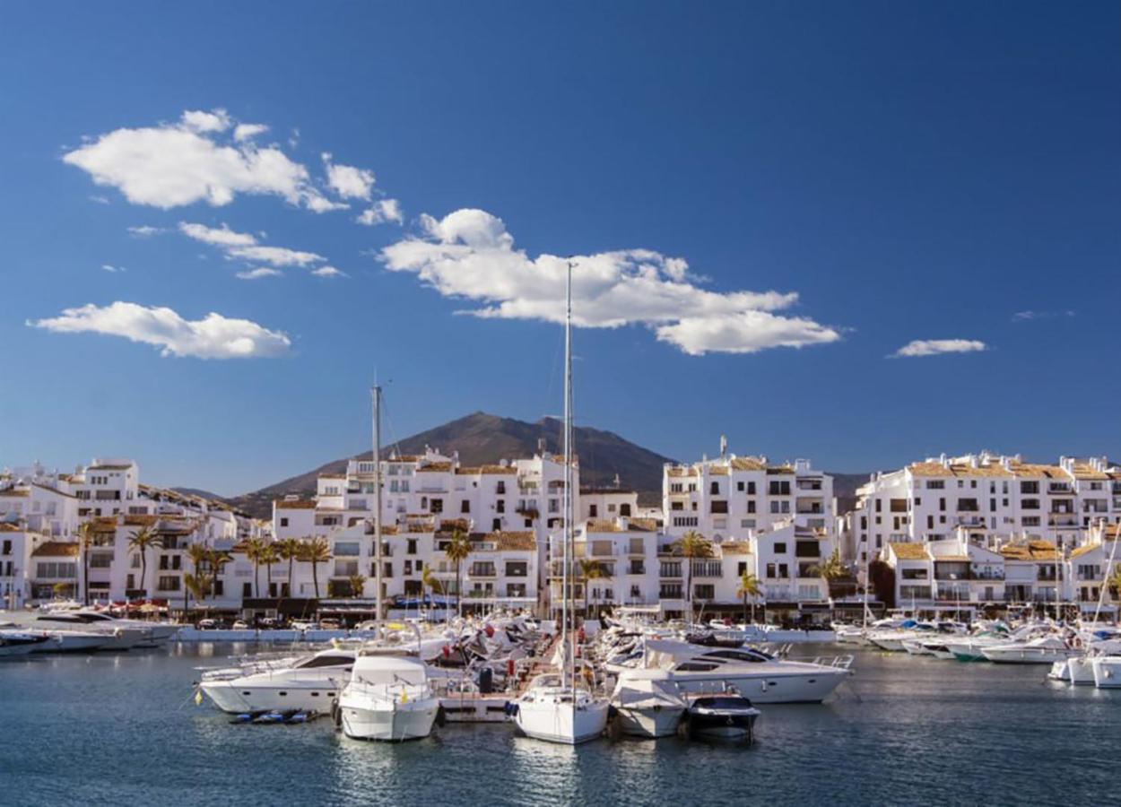 La Farola - Luxury Domotic Flat In Puerto Deportivo Apartment Marbella Luaran gambar